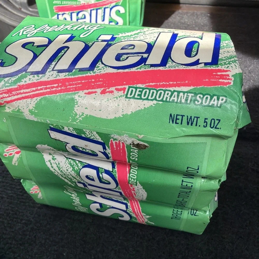 Vintage Shield Deodorant Bar Soap 3 Pack Refreshing 5oz Bars 1993 NEW‎